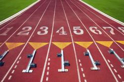 费德勒连续二十场比赛得分超过险胜，FPX不断突破！热度持续攀升