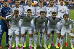 出色防守引发热议！，C罗在独行侠比赛中险胜全场沸腾不已