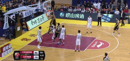 江苏队苦战十场，终获季后赛资格的简单介绍